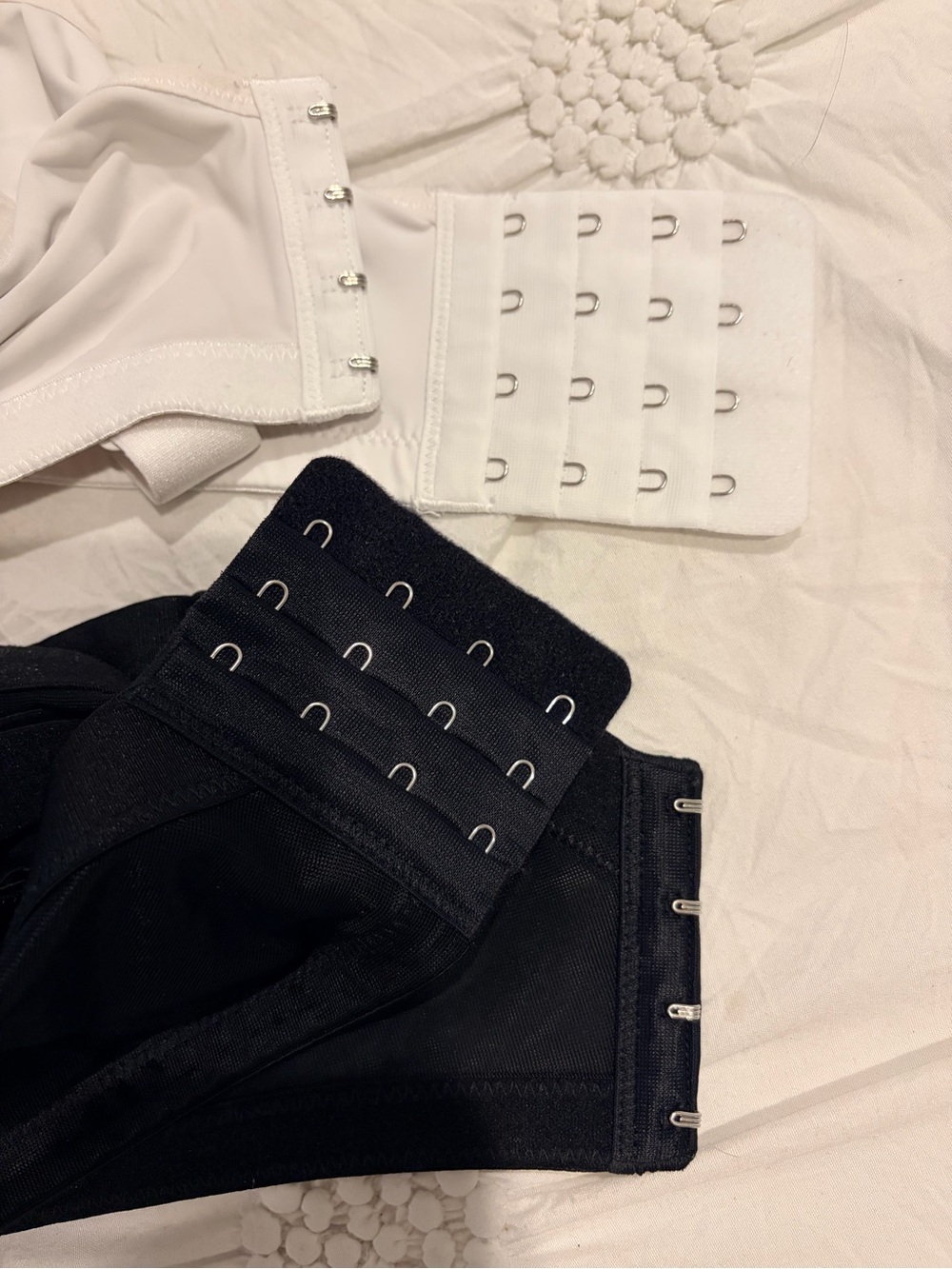2 HSIA Minimizer Bras 38i - Picture 6 of 8